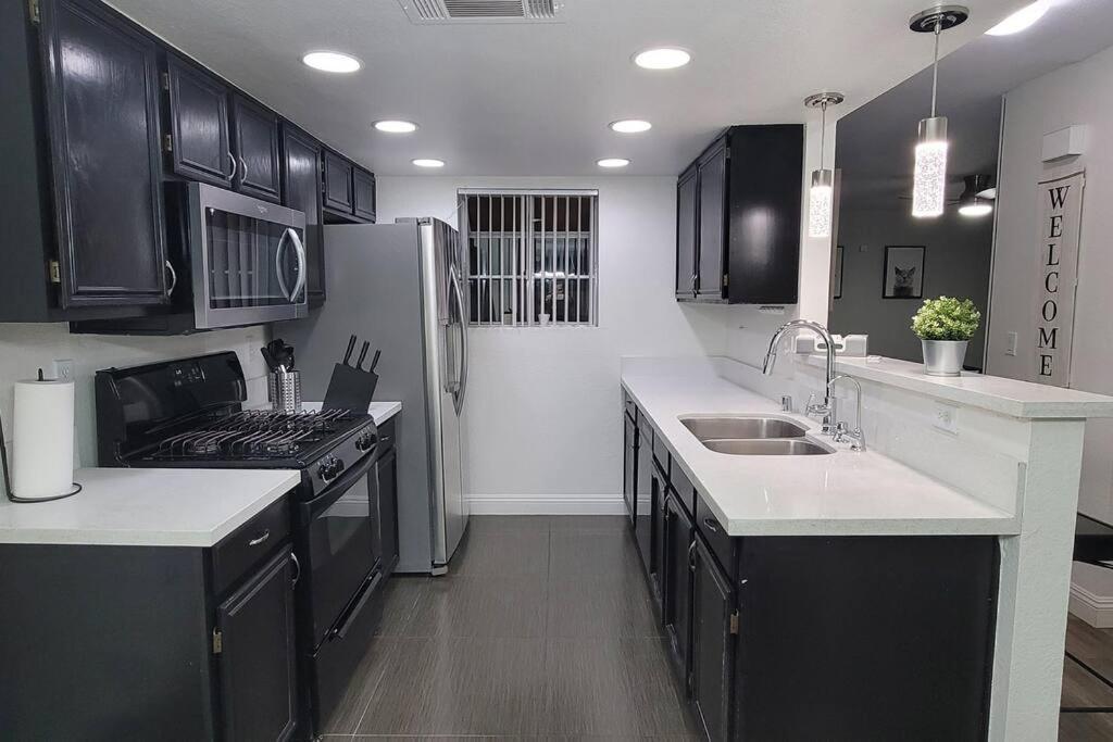 L - Fully Remodeled And Professionally Decorated Las Vegas Exteriör bild